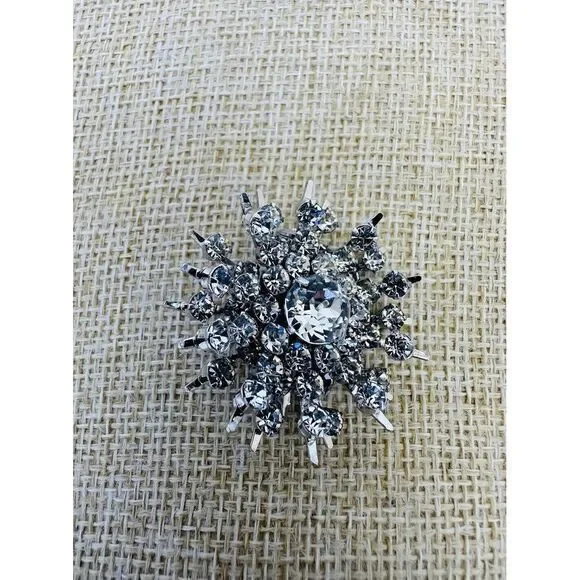 VTG Faceted Rhinestone Brooch Pin‎ Statement Silver Tone Star Burst Atomic Style - Picture 3 of 12